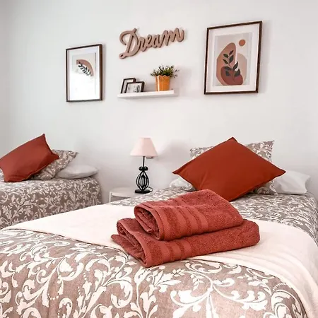 Zoronga Apartman *